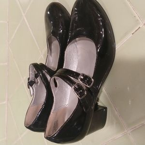 Harper Canyon patent leather